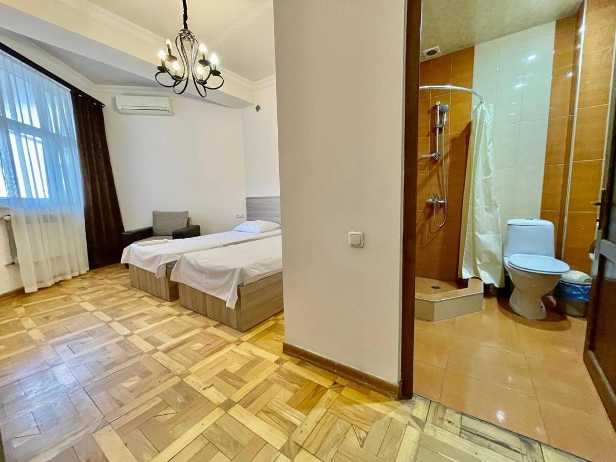 Olive Hotel Jerevan Exteriér fotografie