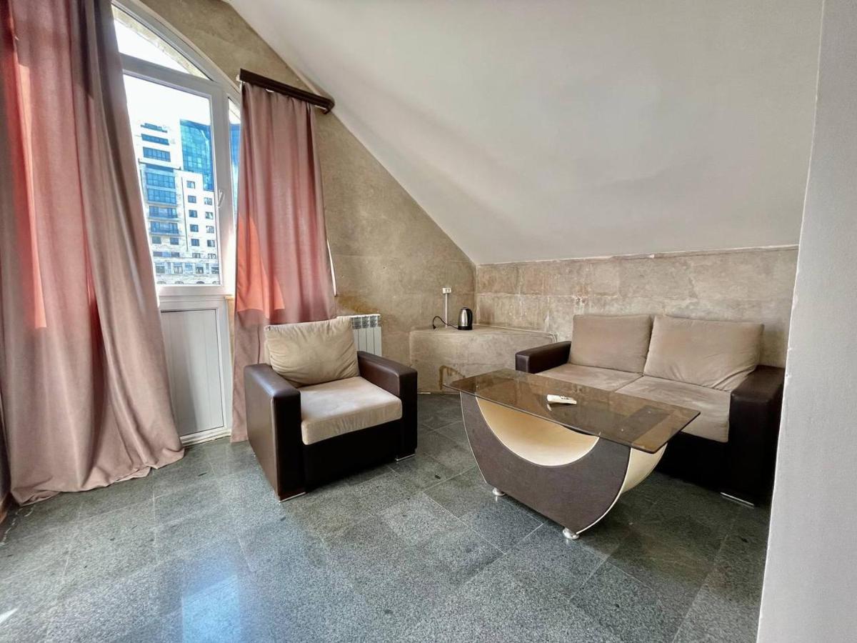 Olive Hotel Jerevan Exteriér fotografie