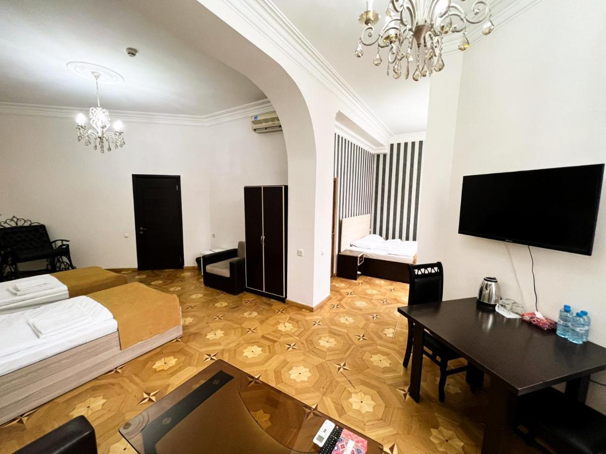 Olive Hotel Jerevan Exteriér fotografie
